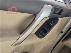 تويوتا لاندكروزر برادو